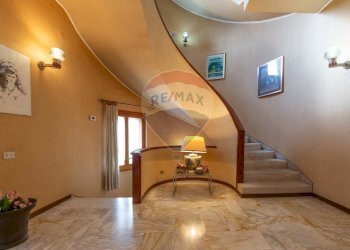 Scale - Villa via delle Fornaci, Chieti - foto 6