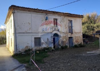 Casa all\'aperto - Rustico Villamagna - foto 3