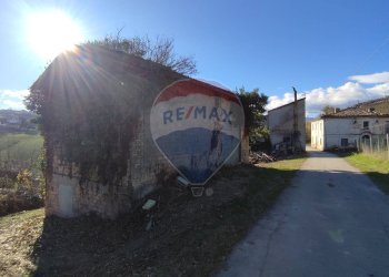 Edificio all\'aperto - Rustico Villamagna - foto 6