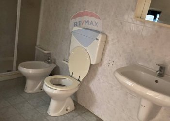 Bagno - Commercial Premises via Madonna degli Angeli
 
82, Chieti - photo 11