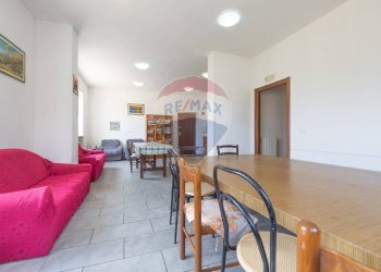 Sala da pranzo - Villa Madonna del Rosario
 
16, Ripa Teatina - foto 4