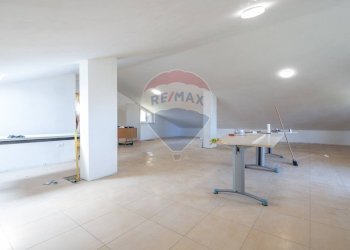 Palestra - Villa Madonna del Rosario
 
16, Ripa Teatina - foto 25