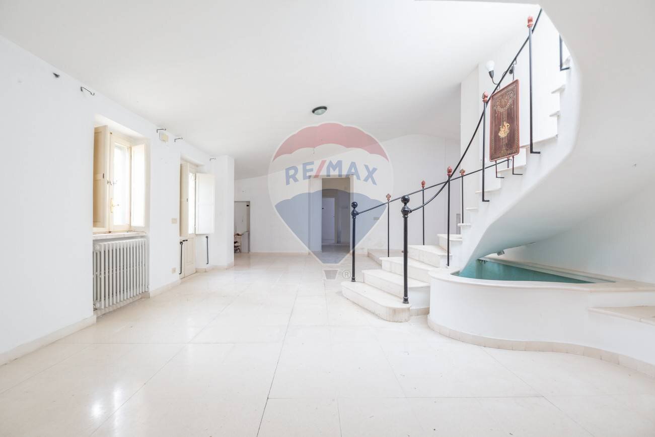 Scale - Villa Gruppo Fronte
 
7, Cappelle sul Tavo - photo 1