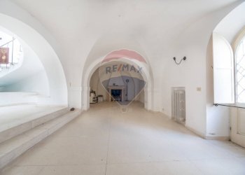 Stanza vuota - Villa Gruppo Fronte
 
7, Cappelle sul Tavo - foto 4