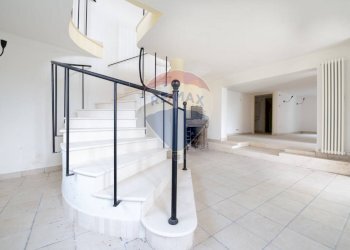 Scale - Villa Gruppo Fronte
 
7, Cappelle sul Tavo - foto 10