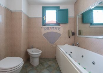 Bagno - Villa Gruppo Fronte
 
7, Cappelle sul Tavo - foto 46