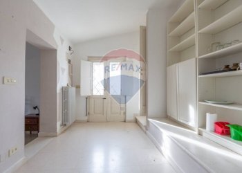 Stanza vuota - Villa Gruppo Fronte
 
7, Cappelle sul Tavo - foto 49