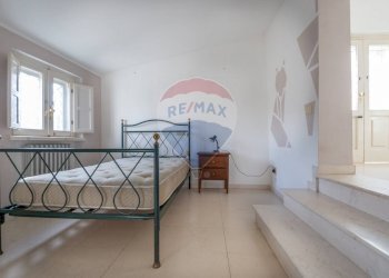 Camera / camera da letto - Villa Gruppo Fronte
 
7, Cappelle sul Tavo - foto 50