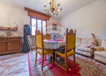 Sala da pranzo - Appartamento Via Martiri Angolani
 
46, Loreto Aprutino - foto 4