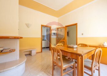 Sala da pranzo - Semi-detached house Via Pietro Nenni
 
57, Scafa - photo 6