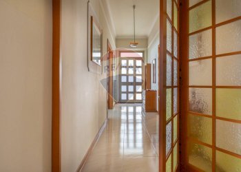 Hall / corridoio - Semi-detached house Via Pietro Nenni
 
57, Scafa - photo 10