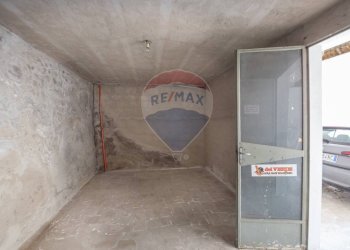 Parcheggio - Semi-detached house Via Pietro Nenni
 
57, Scafa - photo 25