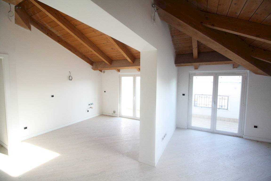 Foto 2 - Attico VIA MACALLE, Ascoli Piceno - foto 2