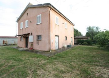 Foto 1 - Rustico VALLE CECCHINA, Monsampolo del Tronto - foto 1