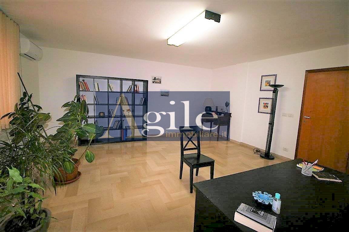 Foto 2 - Office oriani, San Benedetto del Tronto - photo 2