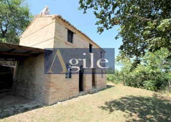 Foto 1 - Rustico STRADA PROVINCIALE 58, Carassai - foto 1