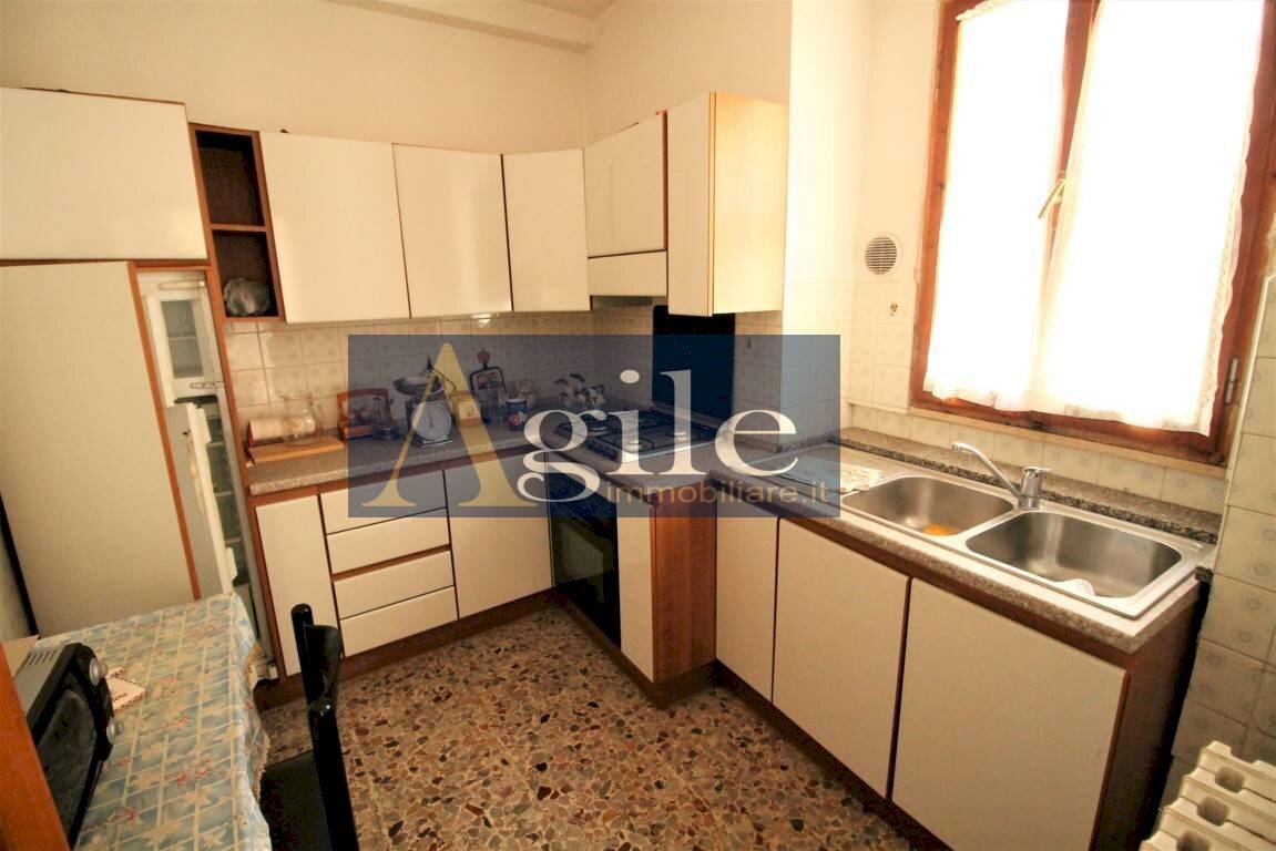 Foto 2 - Independent house VIALE INDIPENDENZA, Carassai - photo 2