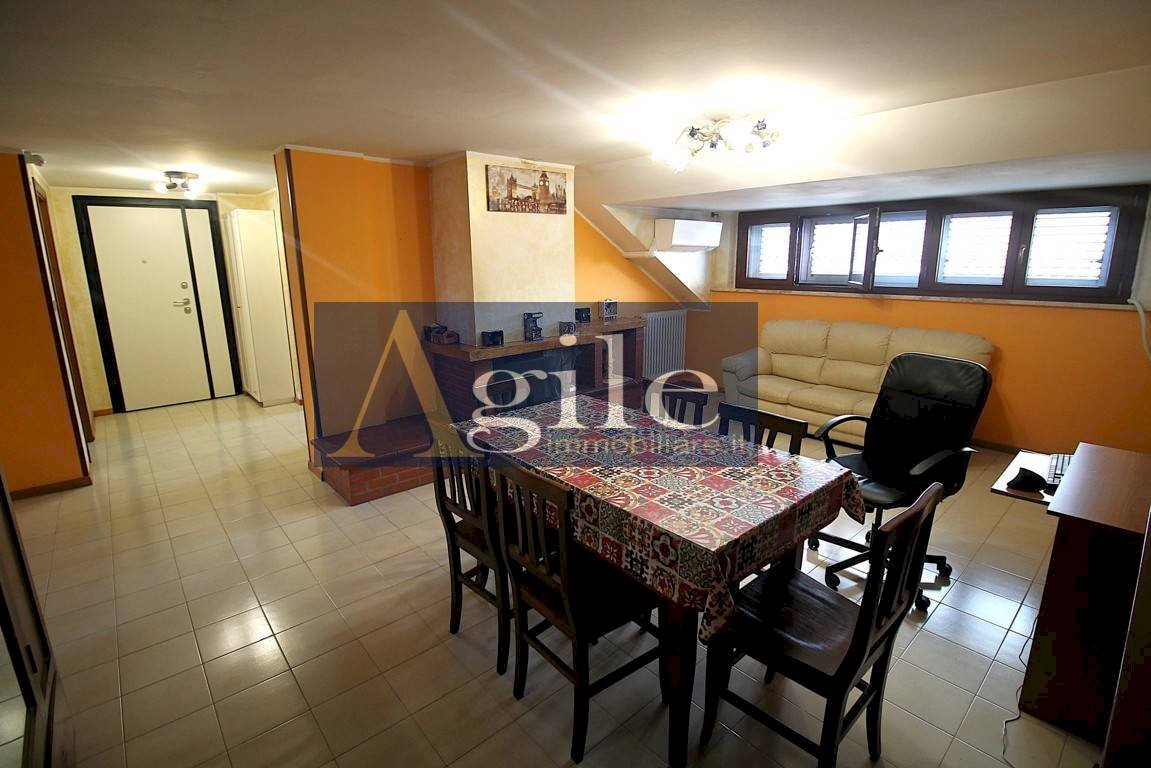 Foto 1 - Three-room apartment PIAZZA ADDA, Maltignano - photo 1