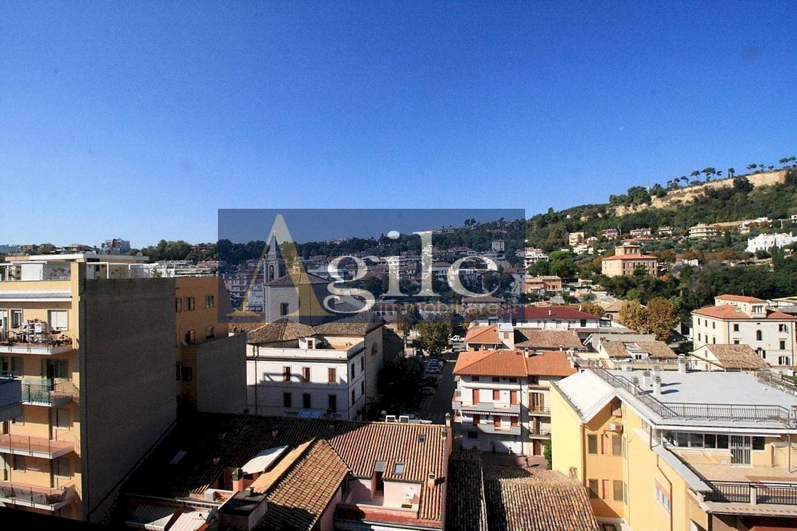 Foto 3 - Three-room apartment VIA LAUREATI, Grottammare - photo 3