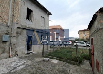 Foto 11 - Casa indipendente VIA DELLA STAZIONE, Castel di Lama - foto 11