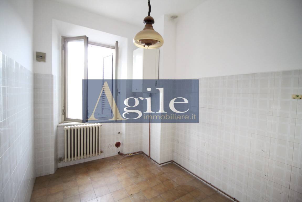 Foto 3 - Four-room apartment via guglielmo oberdan, Ascoli Piceno - photo 3