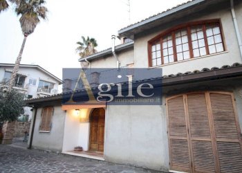 Foto 1 - Casa indipendente Alba Adriatica - foto 1