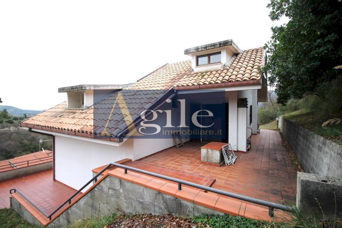 Foto 2 - Casa indipendente via umberto giordano, Ascoli Piceno - foto 2