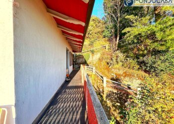 balcone perimetrale - Appartamento via della Resistenza, Montignoso - foto 3