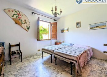 camera matrimoniale - Villa Via Albetreta, Pietrasanta - foto 18