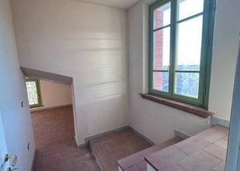 scale accesso mansarda - Villa via fonda, Pietrasanta - foto 23