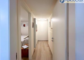 corridoio zona notte - Villa Via Fiumetto, Seravezza - foto 35