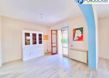 soggiorno - Villa Via Frencesco Donati
 
236, Forte dei Marmi - foto 3