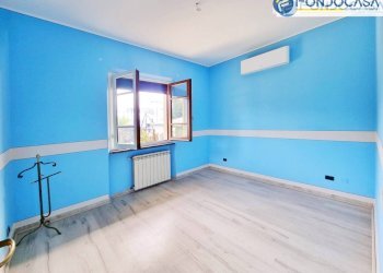 camera da letto matrimoniale - Villa Via Frencesco Donati
 
236, Forte dei Marmi - foto 10