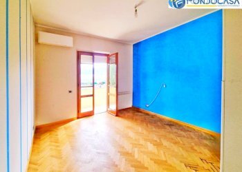 camera da letto matrimoniale - Villa Via Frencesco Donati
 
236, Forte dei Marmi - foto 16