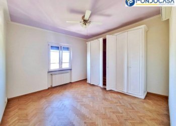 camera da letto matrimoniale - Villa Via Frencesco Donati
 
236, Forte dei Marmi - foto 21