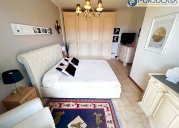 camera da letto matrimoniale - Villa via degli Olmi, Pietrasanta - foto 22