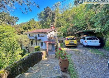 facciata - Villa Via dei Salesiani, Pietrasanta - foto 2