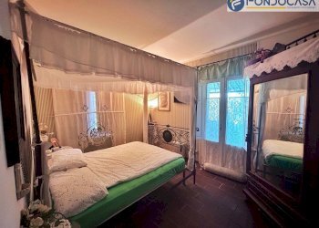 camera da letto matrimoniale - Villa Via dei Salesiani, Pietrasanta - foto 44