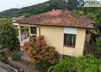 esterno - Villa via risciolo, Pietrasanta - foto 2