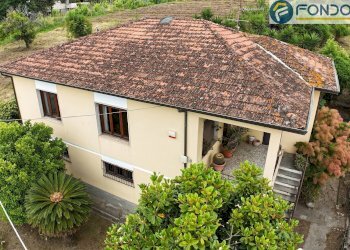 esterno - Villa via risciolo, Pietrasanta - foto 35