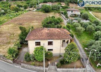esterno - Villa via risciolo, Pietrasanta - foto 40