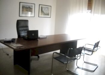 Foto 1 - Ufficio via benedetto croce madonna dell'acqua
 
5, San Giuliano Terme - foto 1