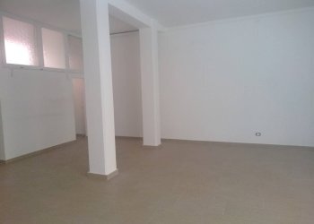 Foto 2 - Attività Commerciale Via Borgo Stretto, Pisa - foto 2