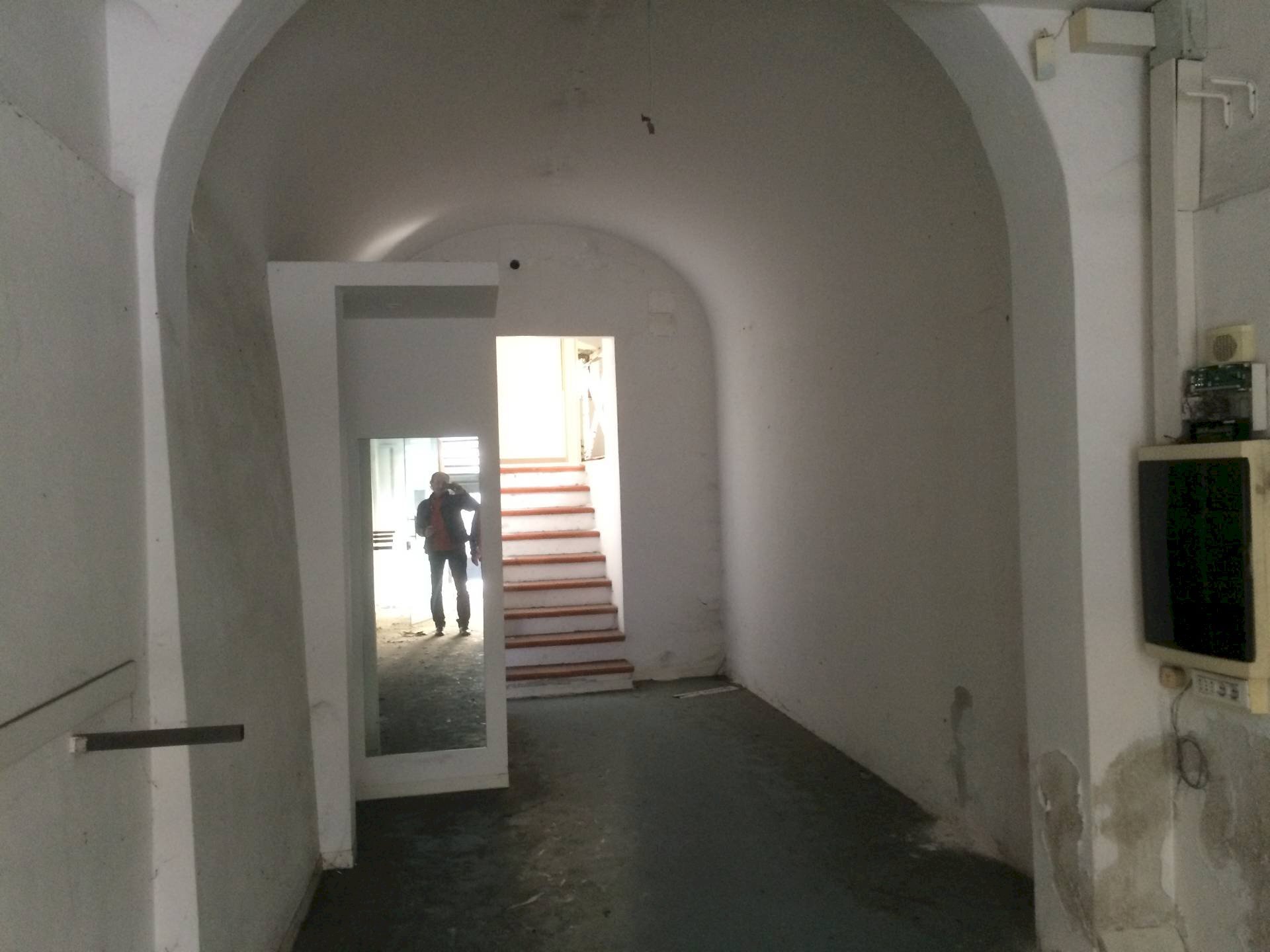 Foto 2 - Attività Commerciale Via Carlo Cattaneo, Pisa - foto 2