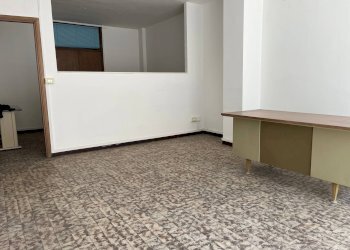 Foto 7 - Office via ugo la malfa
 
9, Cascina - photo 7