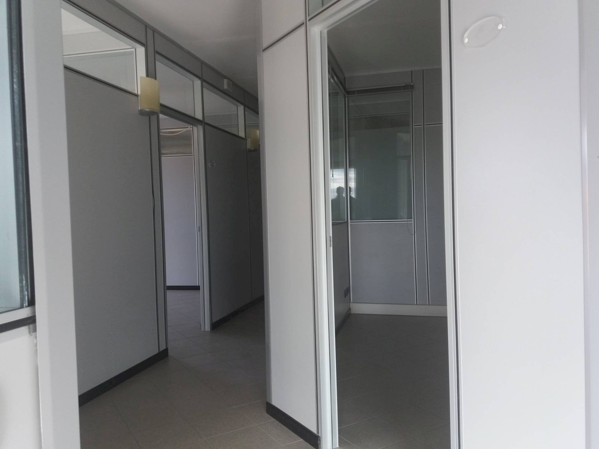 Foto 3 - Office via lenin
 
-, San Giuliano Terme - photo 3