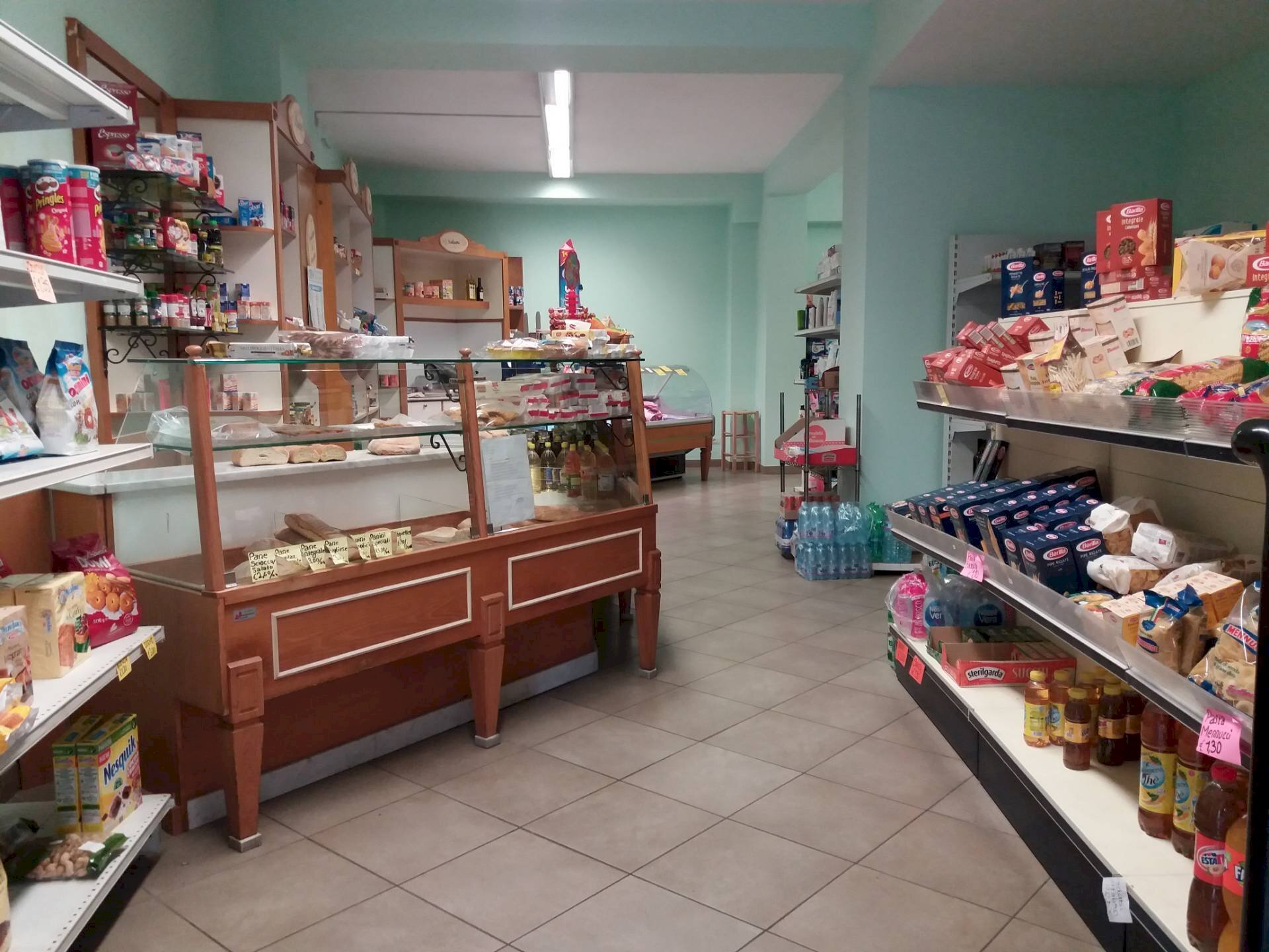 Foto 2 - Attività Commerciale via veneto
 
-, San Giuliano Terme - foto 2