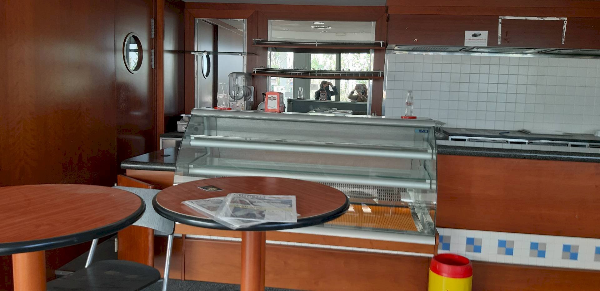 Foto 2 - Attività Commerciale largo giovannini
 
-, San Giuliano Terme - foto 2