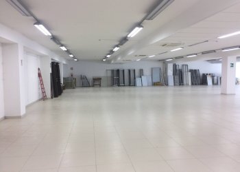 Foto 1 - Commercial Activity via tosco romagnola, Cascina - photo 1