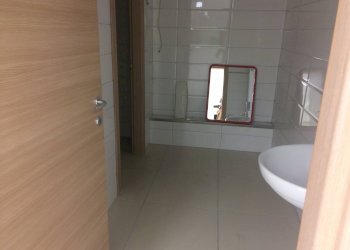 Foto 4 - Commercial Activity via tosco romagnola, Cascina - photo 4